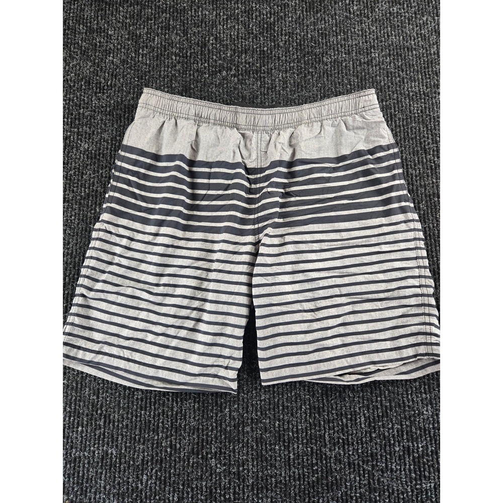 Kirkland Signature Mens‎ Striped Swim Shorts Grey Black Mesh Lined Large 7771314